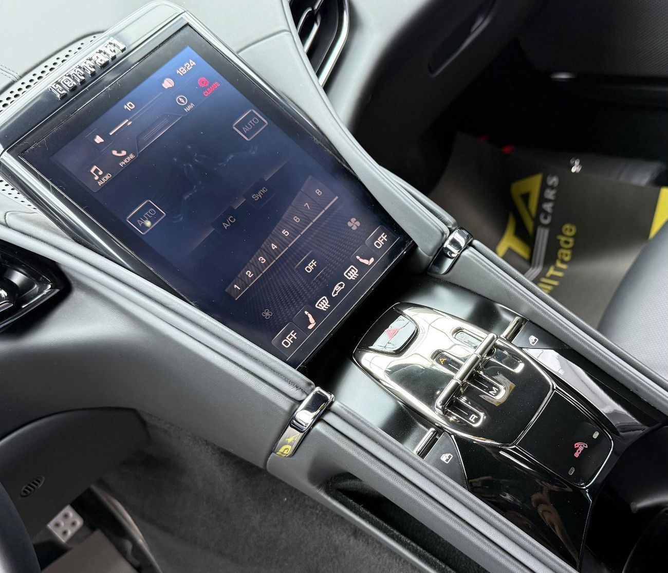 Ferrari Roma 2022 Ferrari Roma, 2027 Ferrari Warranty, Full Ferrari Service History, Very Low Km, GCC