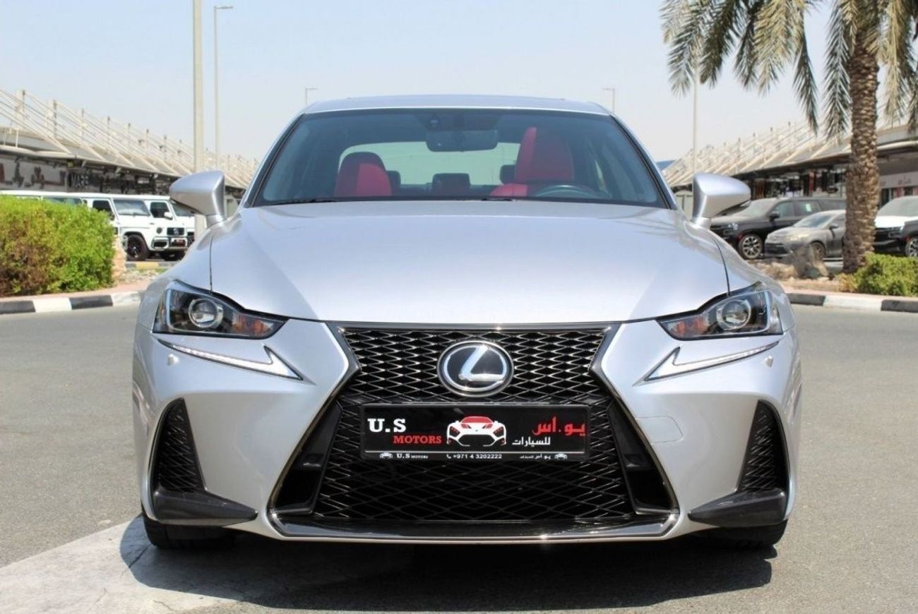 لكزس IS 300 LEXUS IS300 F SPORT 2020 GCC AL FUTTAIM LEXUS LOW MILEAGE SINGLE OWNER IN MINT CONDITION