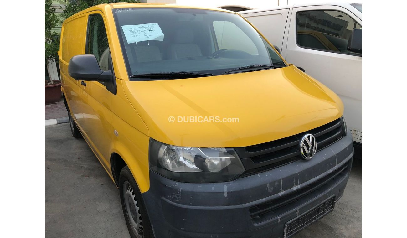فولكس واجن T5 ترانسبورتر Volkswagen Transporter,model:2013. Excellent condition
