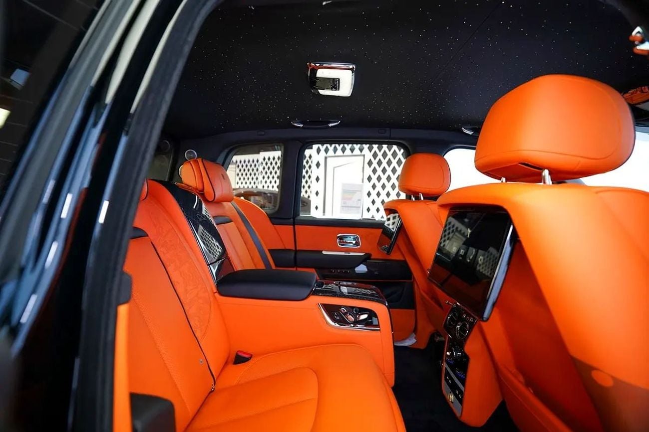 Rolls Royce Cullinan BLACK BADGE