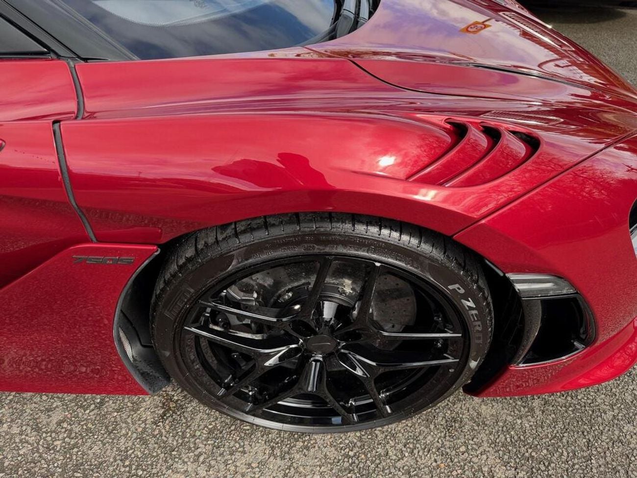 McLaren 750S Spider 4.0T V8 Spider SSG Euro 6 (s/s) 2dr (EXPORT ONLY) Right Hand Drive
