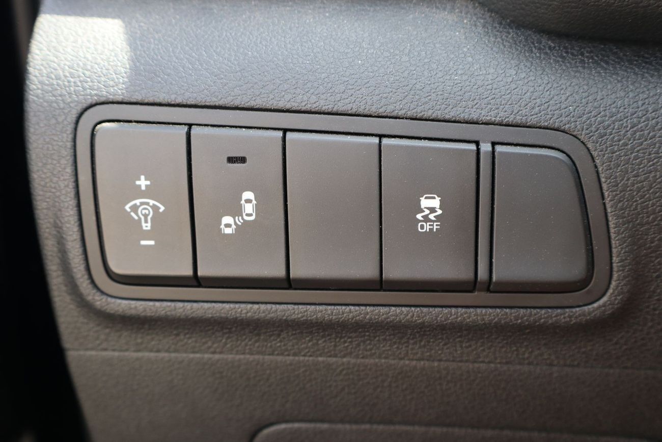 هيونداي توسون Basic Panorama 1.6L