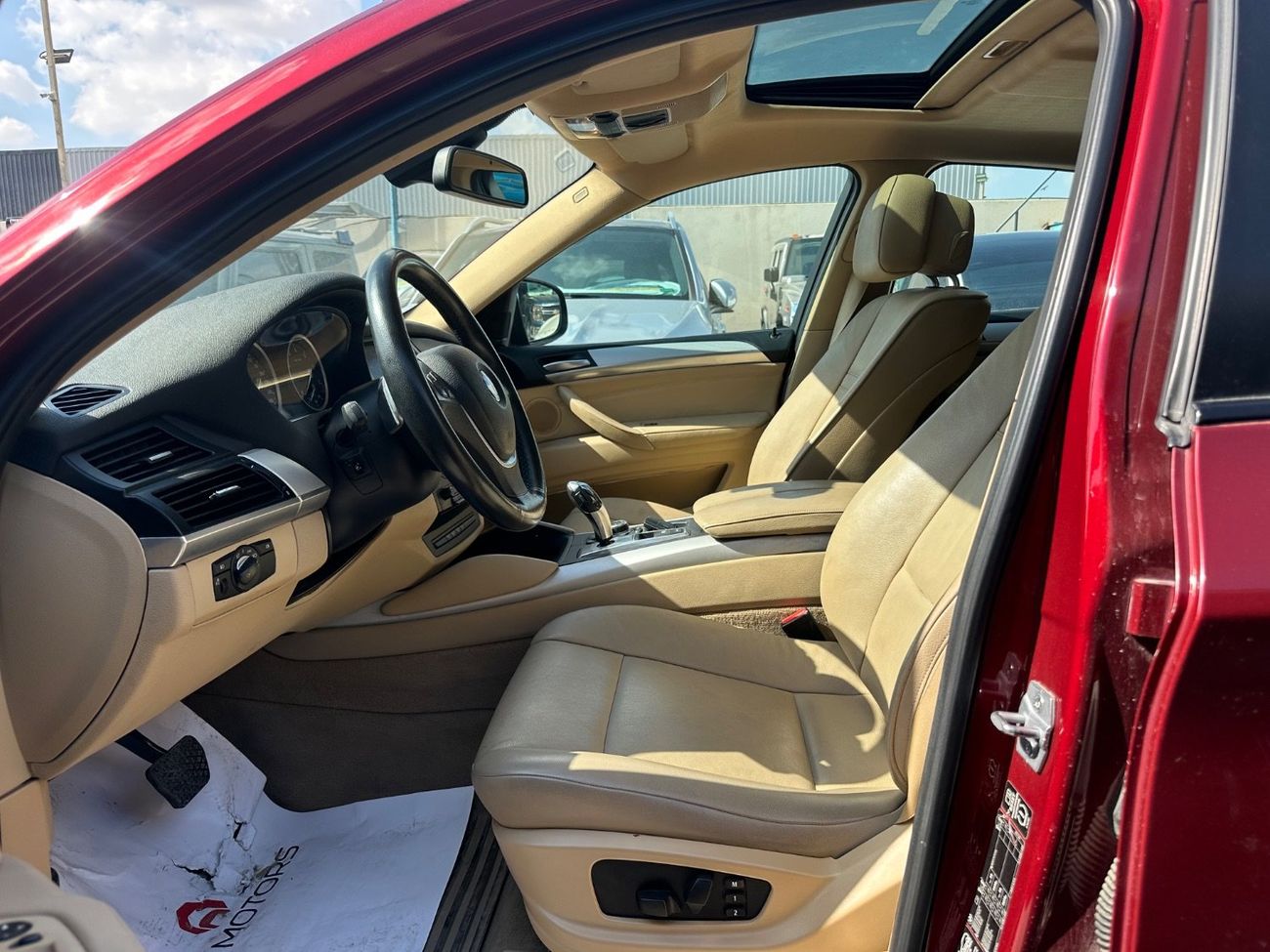 BMW X6 xDrive 35i 3.0L - V6 | 2014 | GCC Specs | 306 HP | 159,000 KM | Luxury Sport SUV | Excellent Conditi