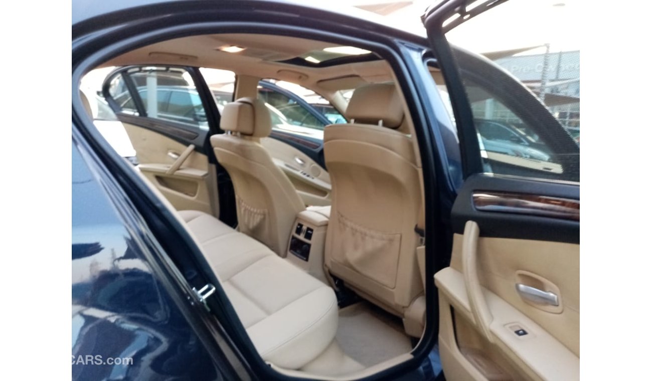 BMW 530i Gulf number one hatch leather rings, sensors without accidents, in excellent condition, you do not n