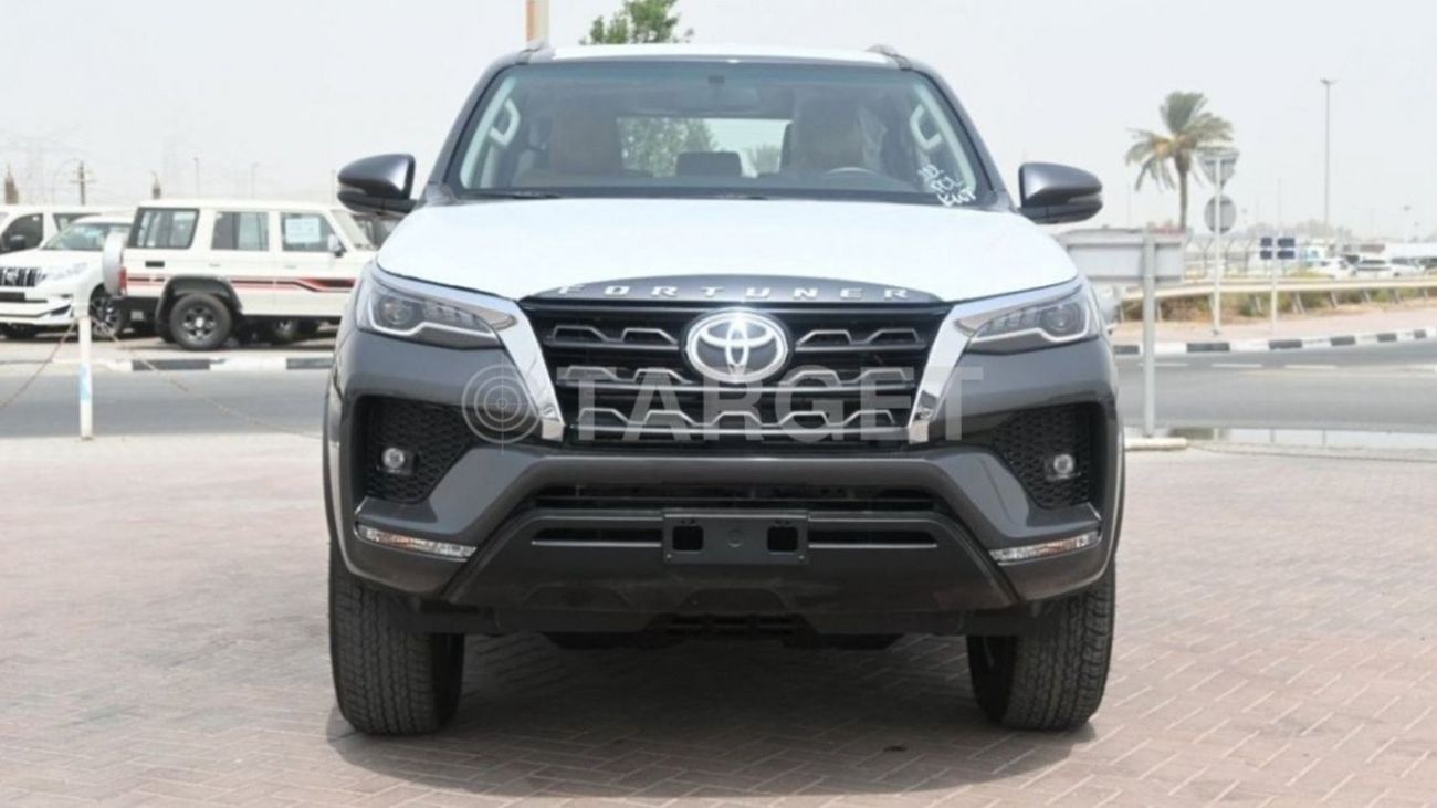 Toyota Fortuner Toyota Fortuner 2.4L Diesel AT 4X4 2024