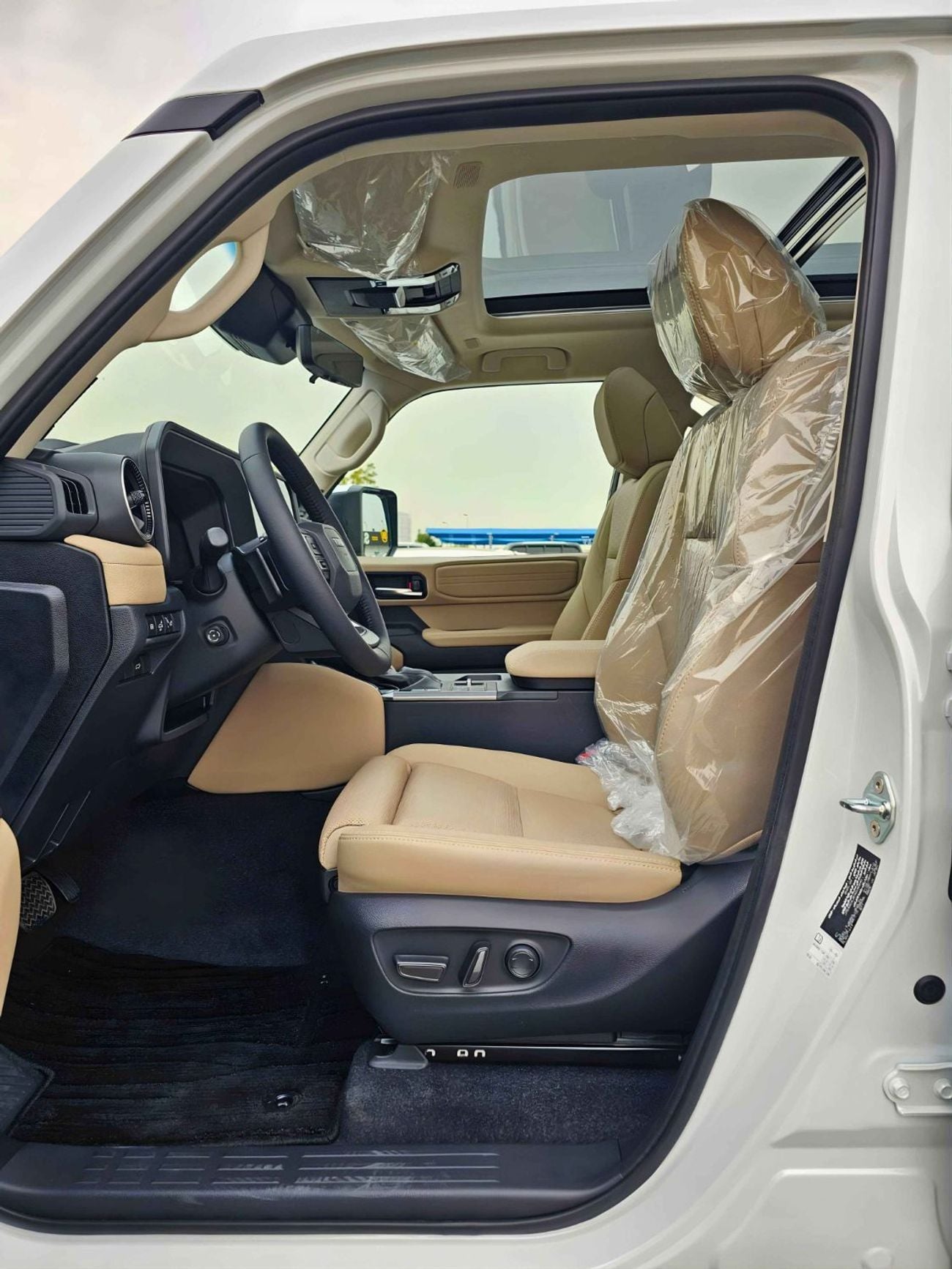 Toyota Prado LUXURY TURBO / 2.4L PETROL V4 / FULL OPTION / 360*CAMERA / JBL SPEAKERS / PANORAMIC ROOF (CODE # PPL