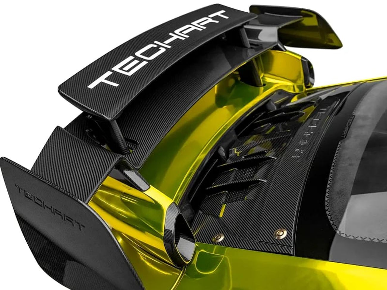 Porsche 911 Turbo S 3.8L (645 HP) Coupe Turbo S 3.8L