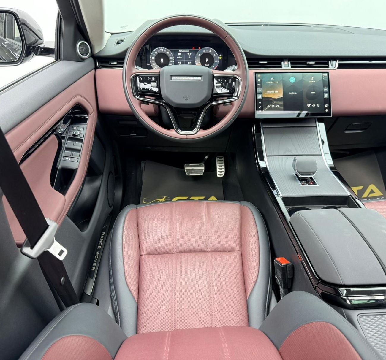 Land Rover Range Rover Evoque DYNAMIC SE P250 2024 Range Rover Evoque P250 Dynamic SE, Warranty, Fully Loaded, Excellent Condition
