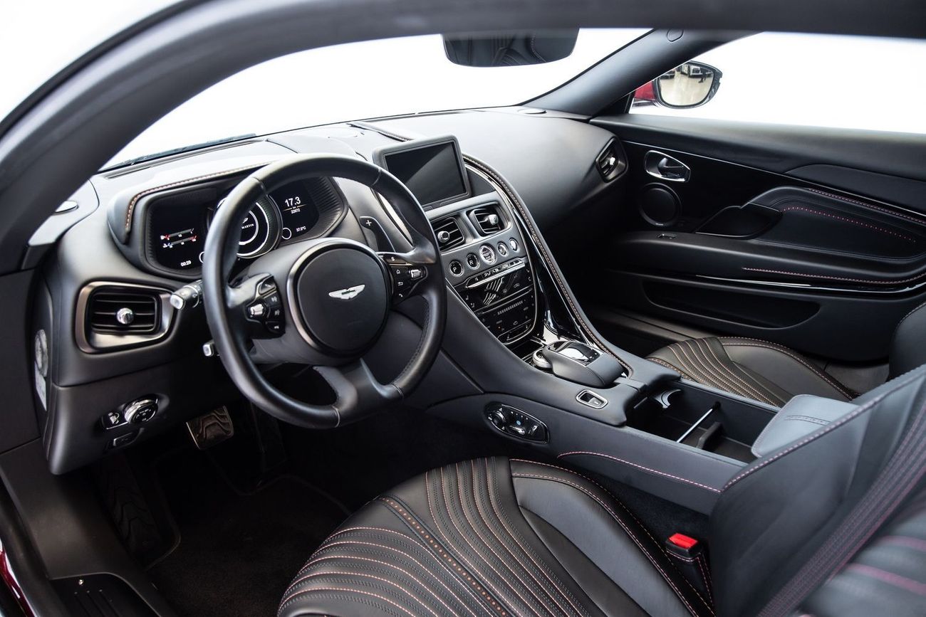 Aston Martin DB11 Std