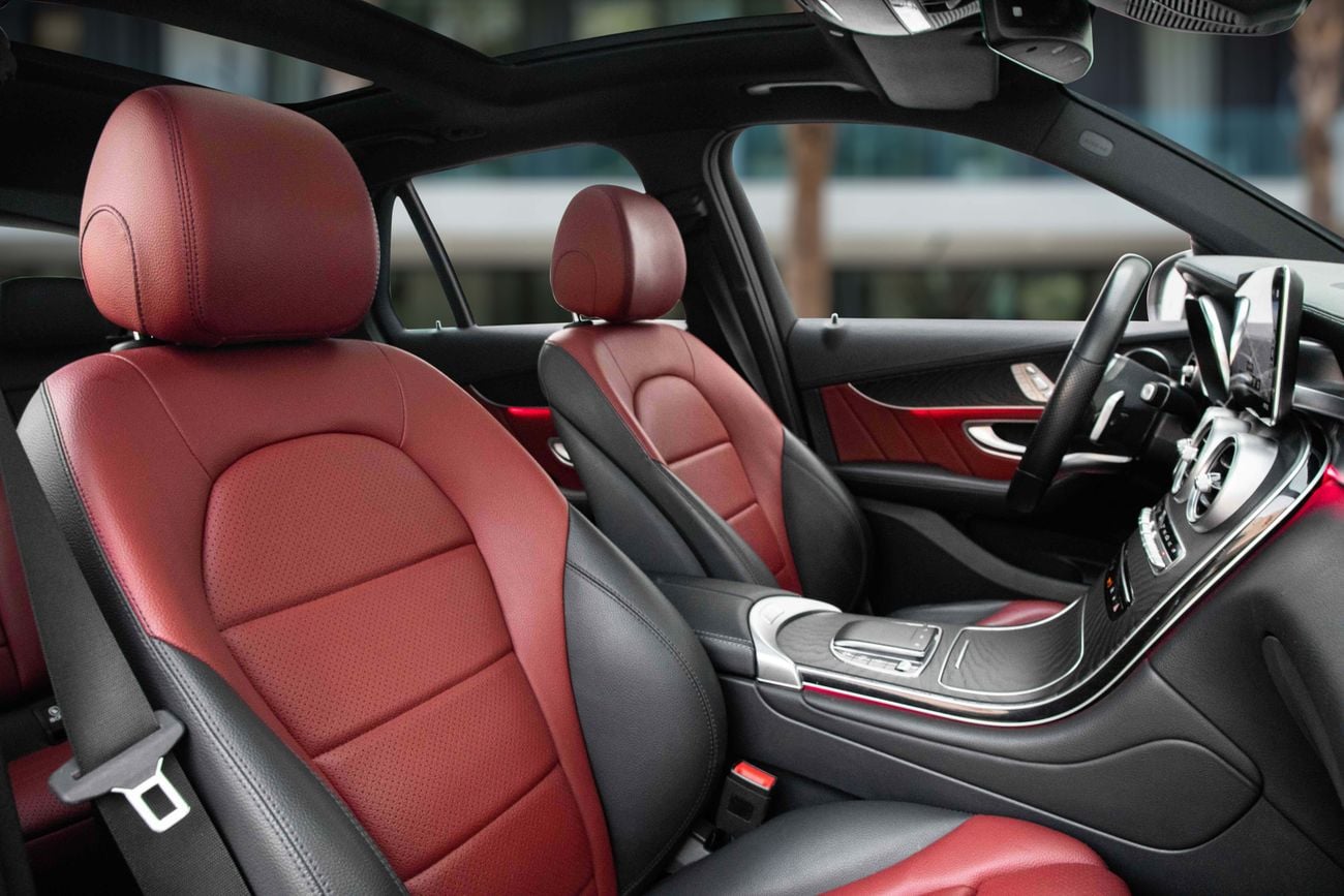 مرسيدس بنز GLC 200 GLC 200 | 2,742 P.M | 0% Downpayment | Perfect Condition!