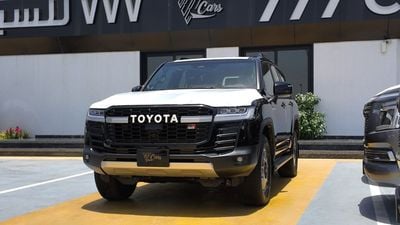 Toyota Land Cruiser GR SPORT 3.5 HEV 2026 GCC