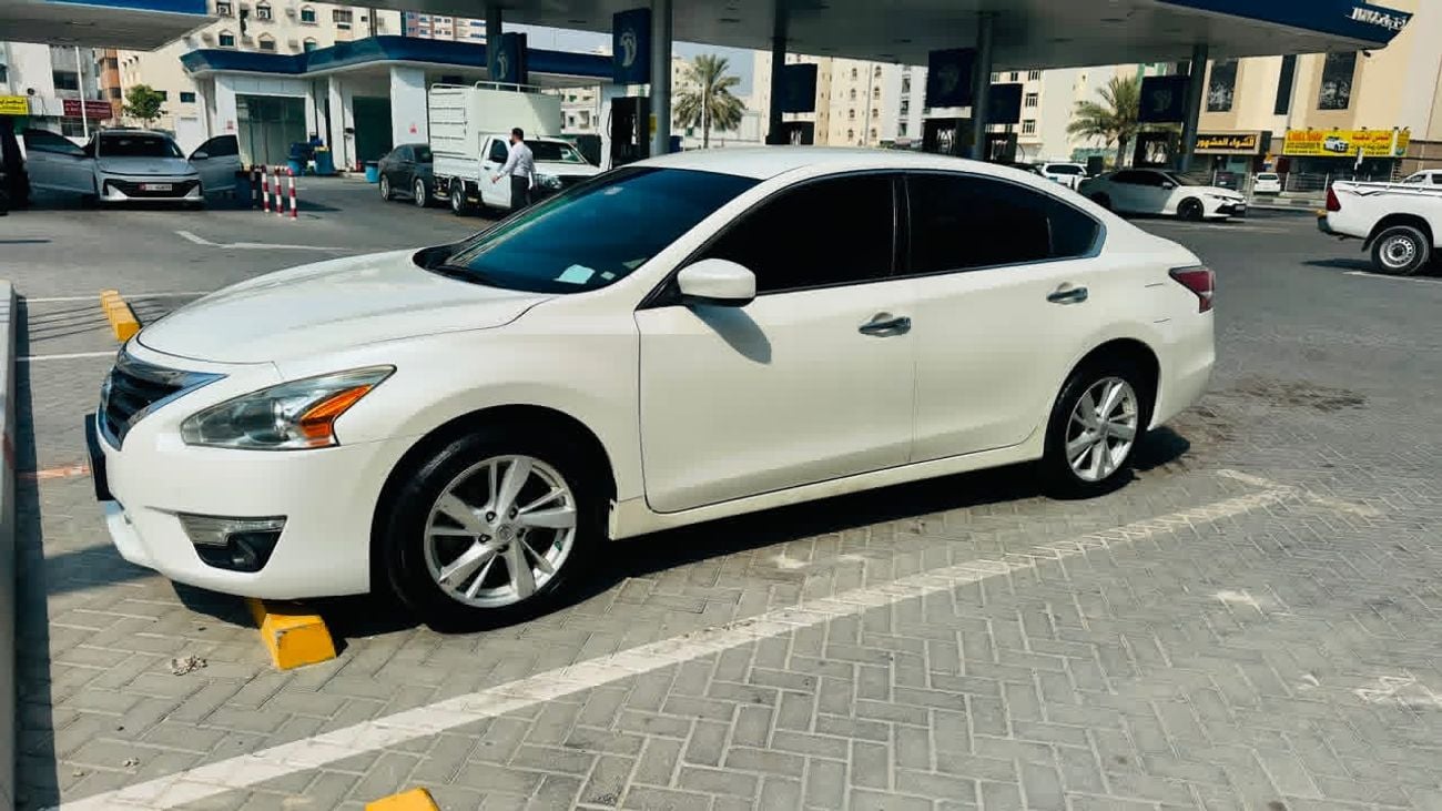 Nissan Altima SV