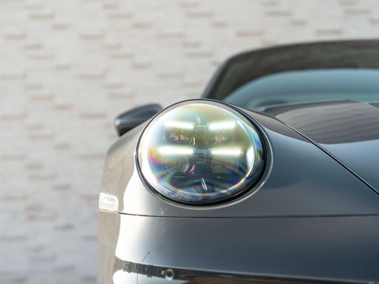 Porsche 911 Carrera 3.0L (444 HP) Coupe