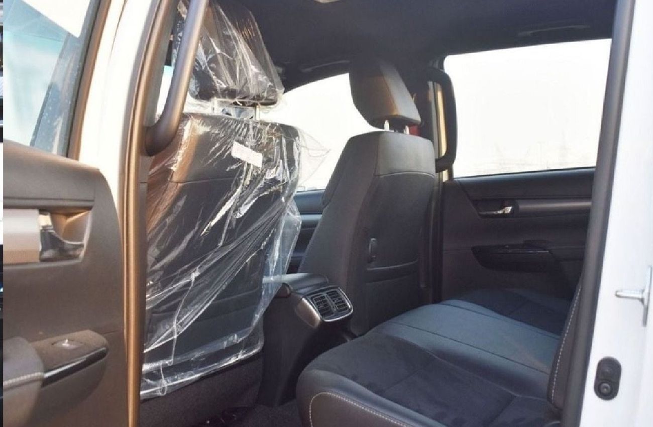 Toyota Hilux 2024 GR Sports 4.0L V6 Full Option