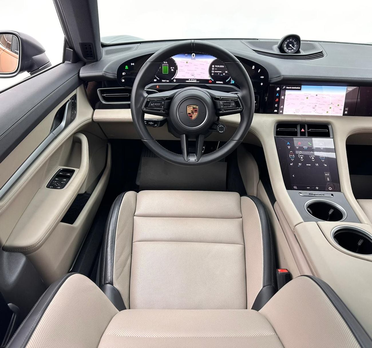 Porsche Taycan 2025 Porsche Taycan, Jan/2027 Porsche Warranty, Excellent Condition, GCC