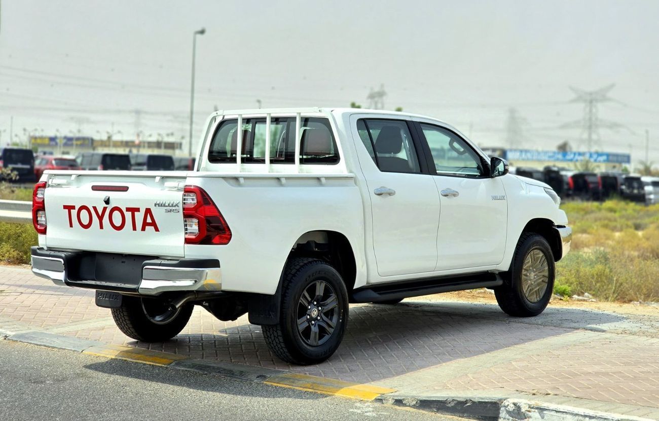 Toyota Hilux TOYOTA HILUX DIESEL 2.4 DOUBLE CABIN - M/T - HIGH OPTIONS - PUSH START - 2025 - WHITE INSIDE RED - N