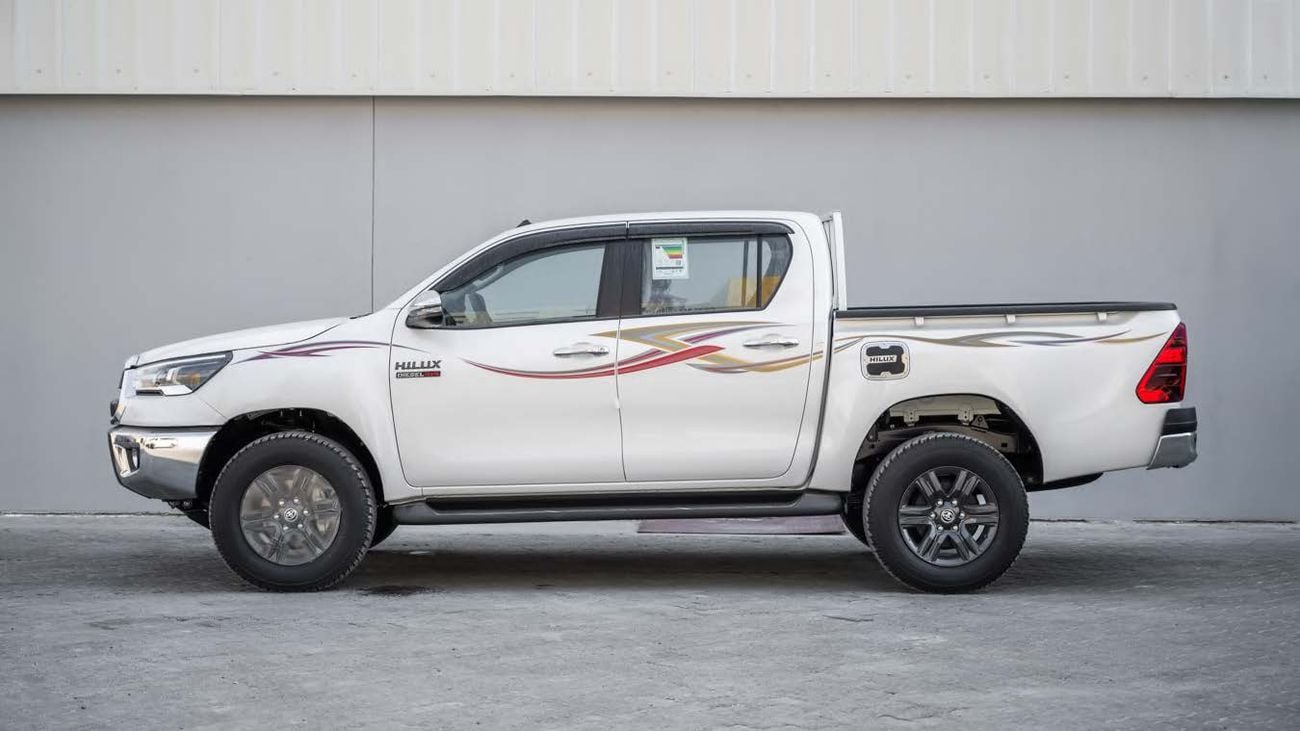 تويوتا هيلوكس Toyota HILUX 2.4 AT HI