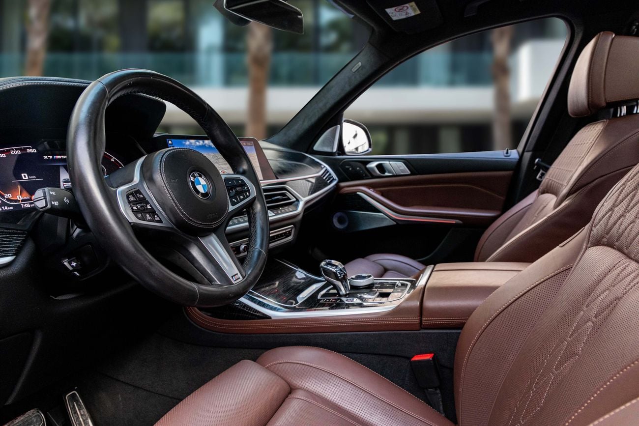 بي أم دبليو X7 X7 M50i M Sport Pro | 4,211 P.M | 0% Downpayment | BMW WARRANTY