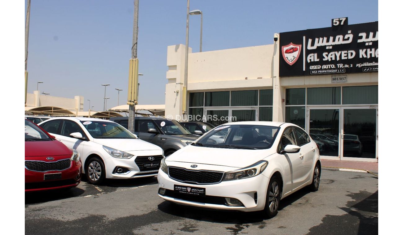 Kia Cerato EX KIA CERATO - 2017  - GCC - 1600 CC - PERFECT CONDITION INSIDE OUT -