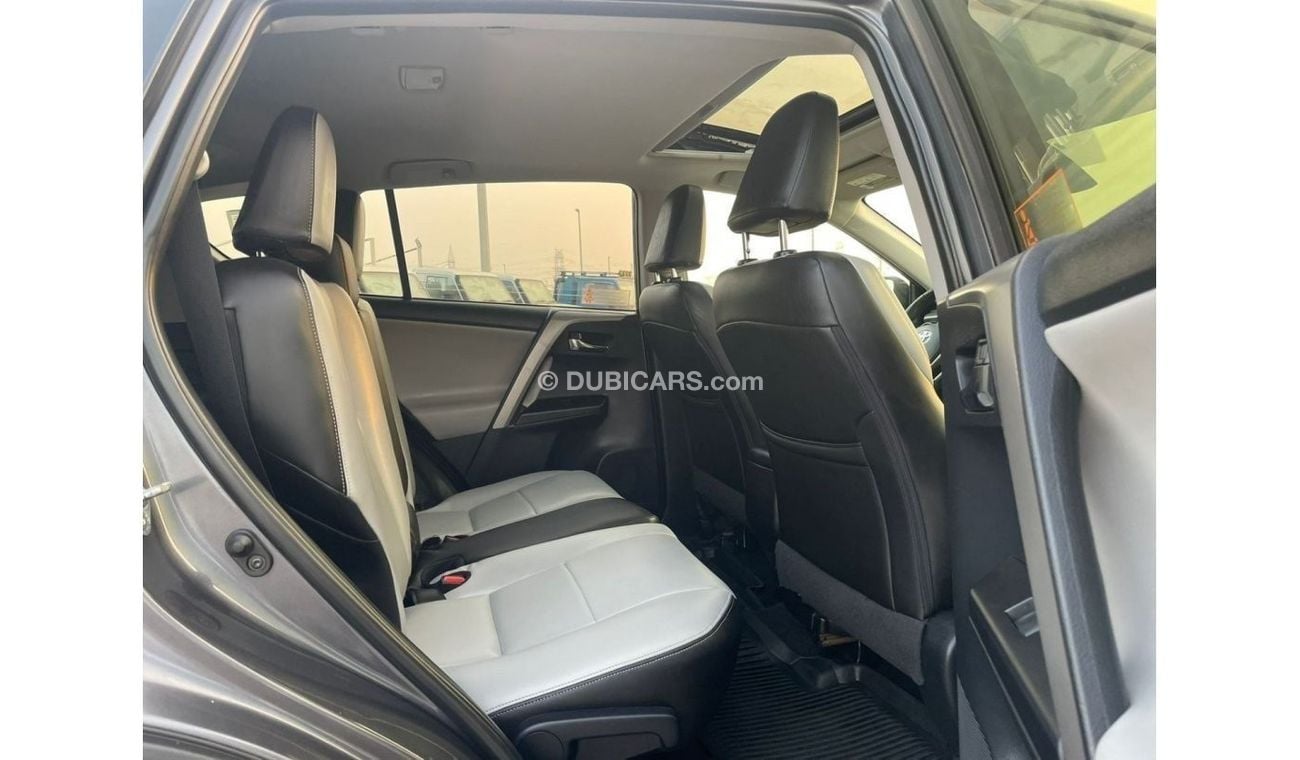 Toyota RAV4 2018 Toyota Rav4 XLE 2.5L V4 - EXPORT ONLY