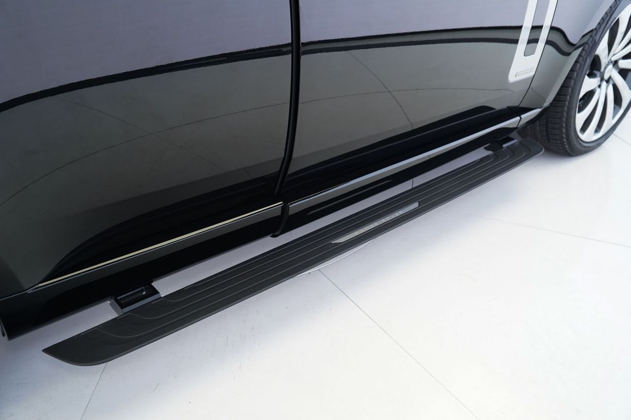 لاند روفر رينج روفر Autobiography P530 4.4L