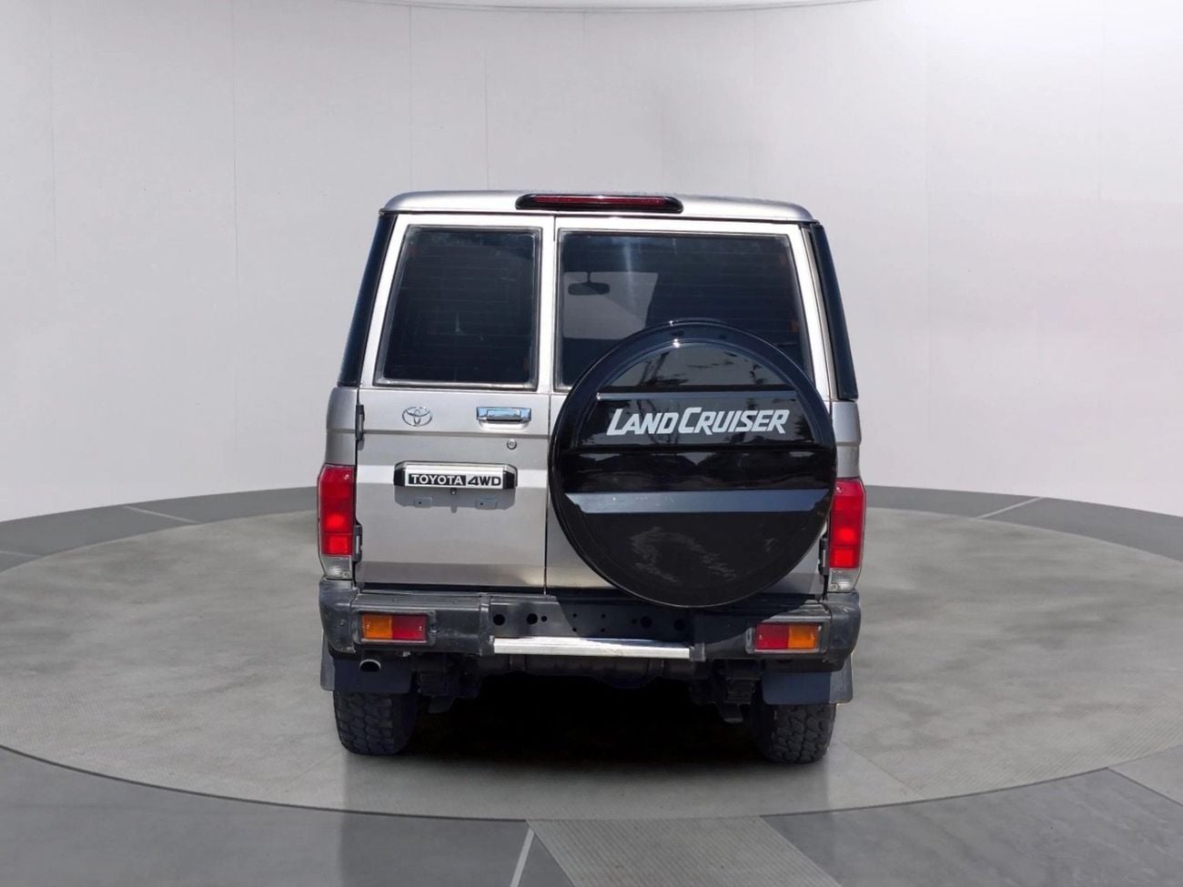 تويوتا لاند كروزر 70 LC76 STD Std 4.5L 4WD