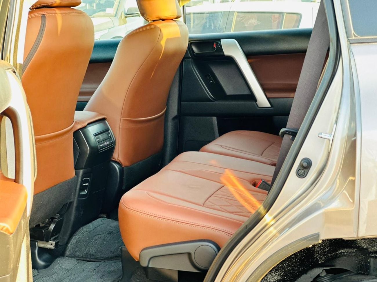 تويوتا برادو VXR 2.7L AWD