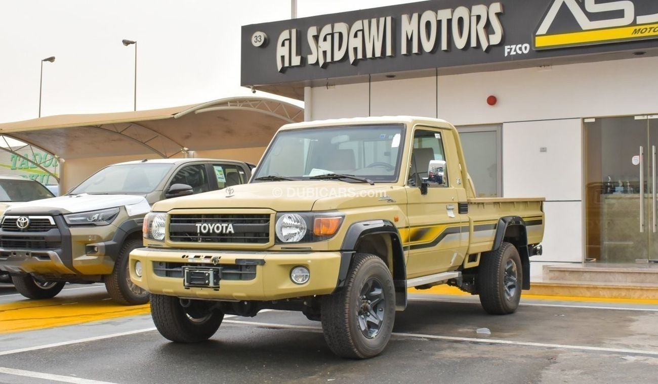 Toyota Land Cruiser Pick Up TOYOTA LAND RUISER PICK-UP LX 4.0L V6 (70TH ) 2022