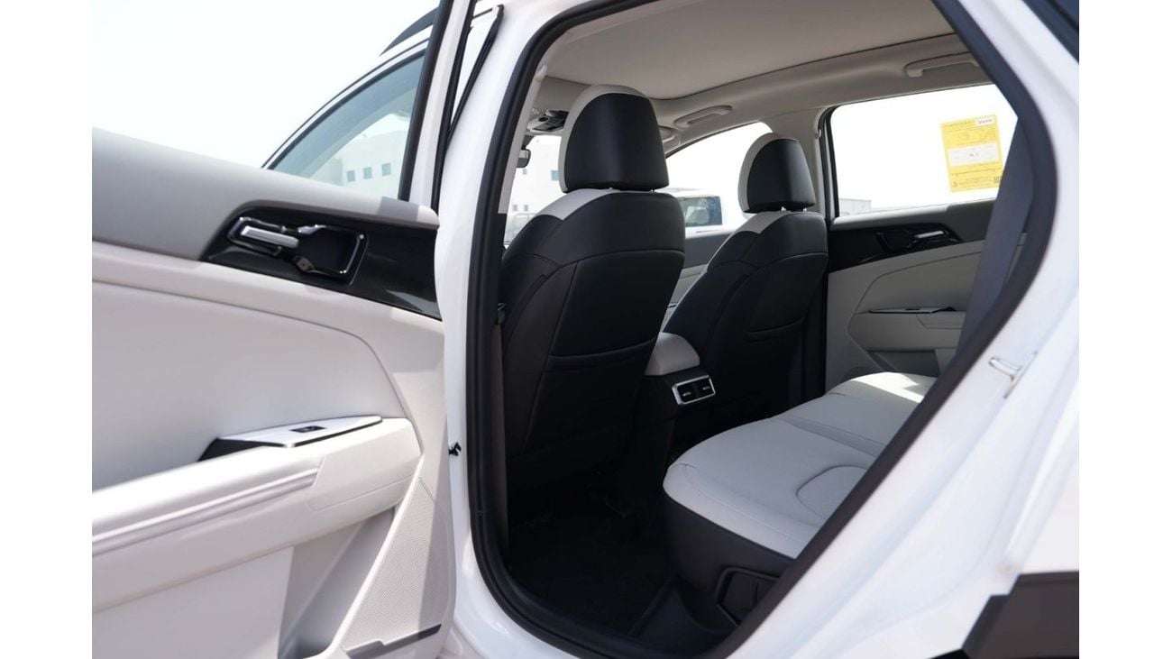 Kia Sportage 2024 KIA SPORTAGE 1.5 DELUXE - White inside Grey | Export Only | Safety package | Intelligent drivin