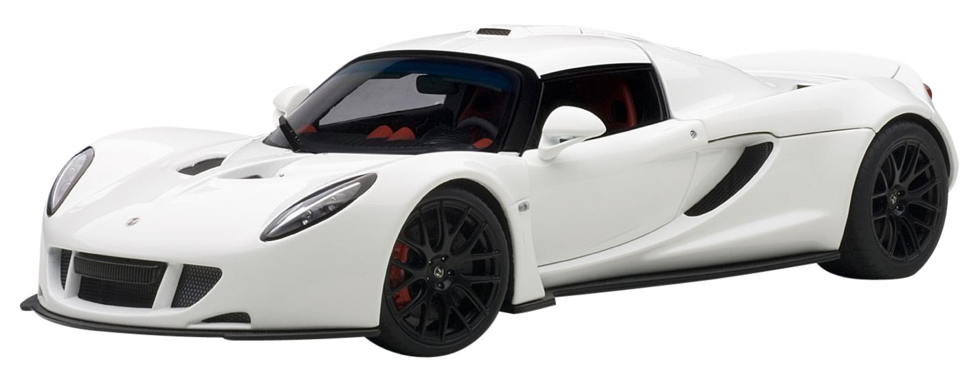 Hennessy Venom GT cover - Front Left Angled