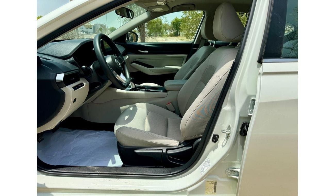 Nissan Altima 2.5 SV 2020 2.5L GCC (860/-MONTHLY)