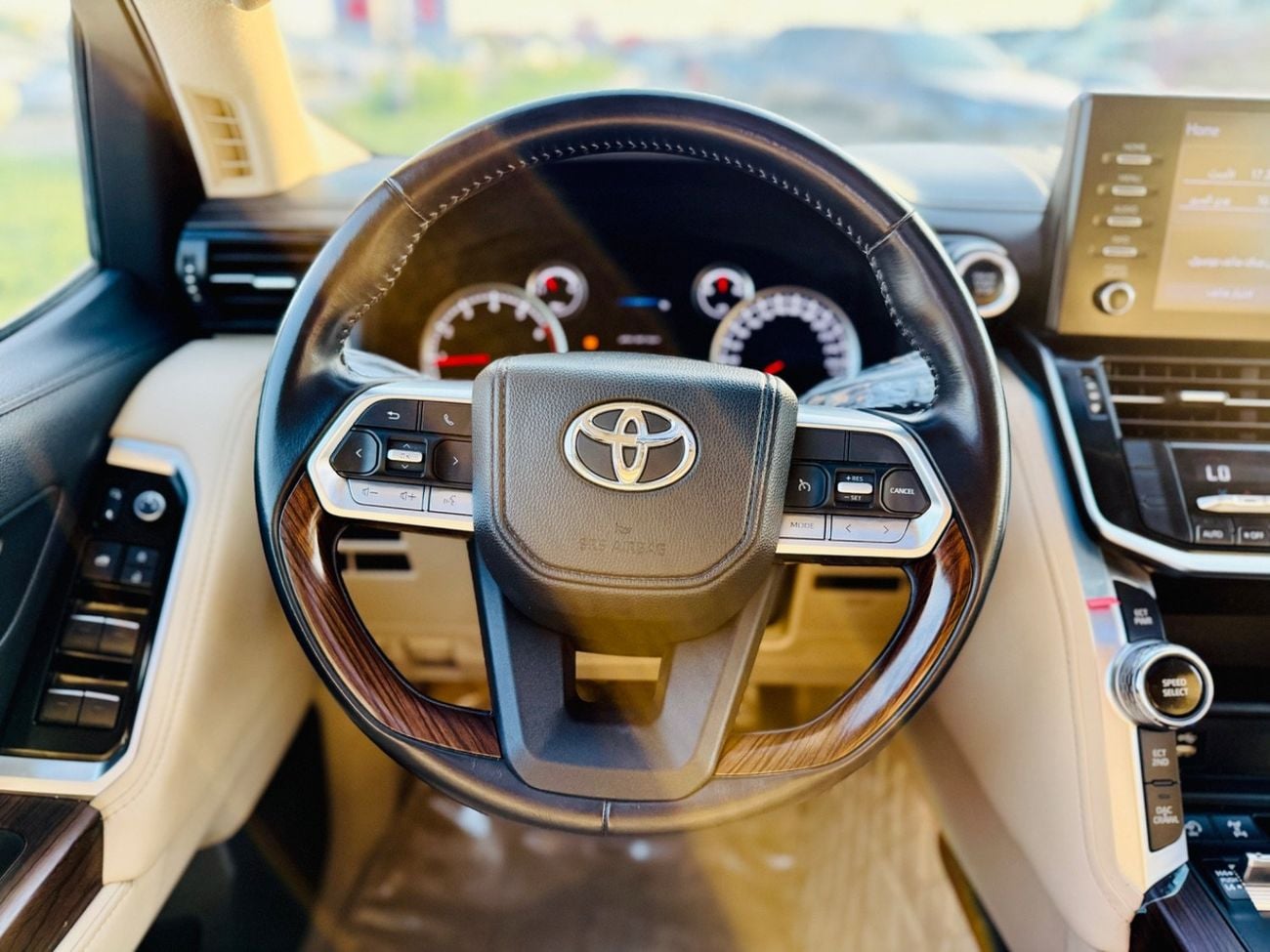 Toyota Land Cruiser GXR 4.0L