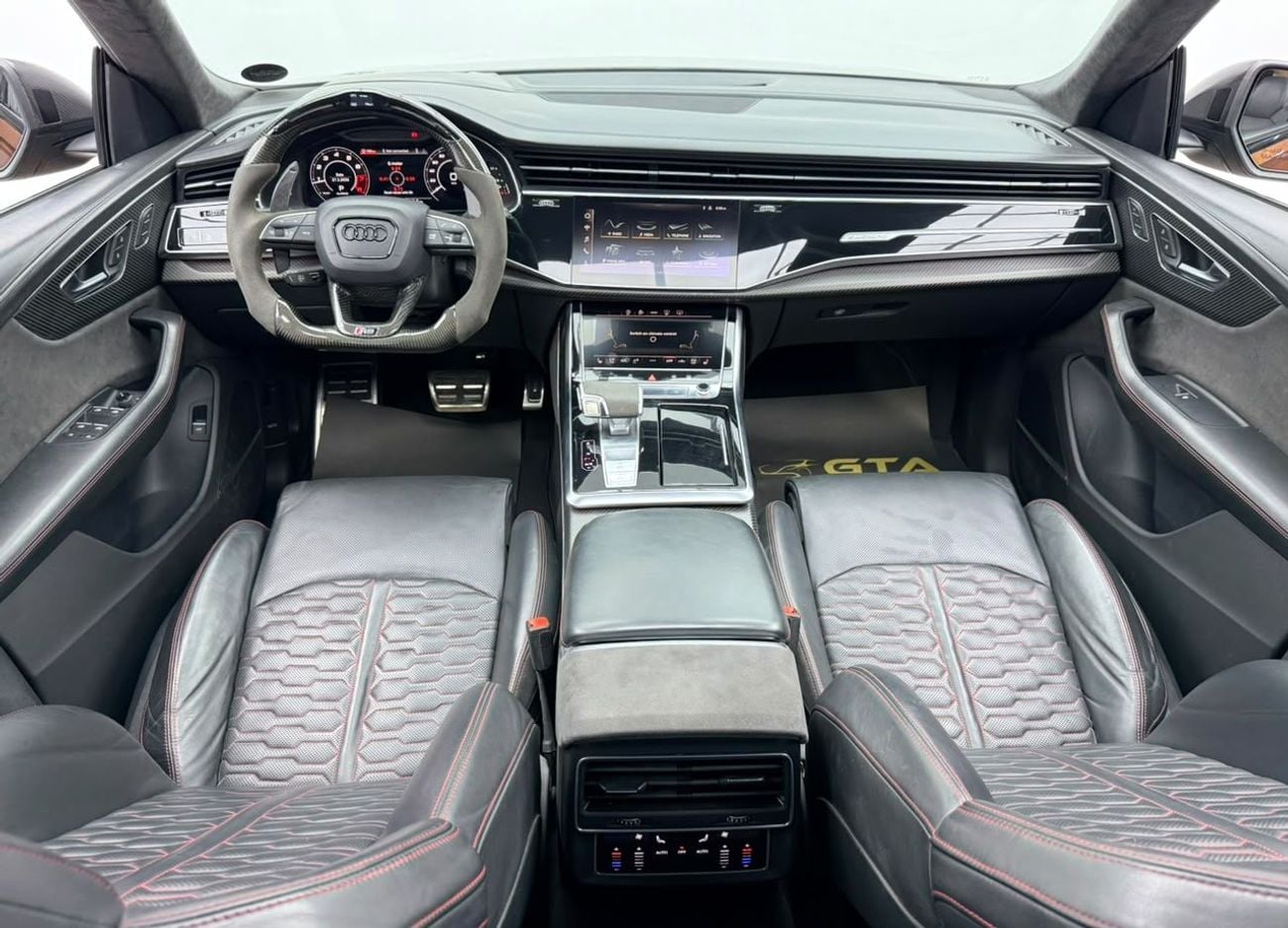 أودي RSQ8 ألياف الكربون 2021 Audi RS Q8 4.0 TFSI Quattro, MANSORY Kit, Warranty, Full Agency Service History, GCC Specs.