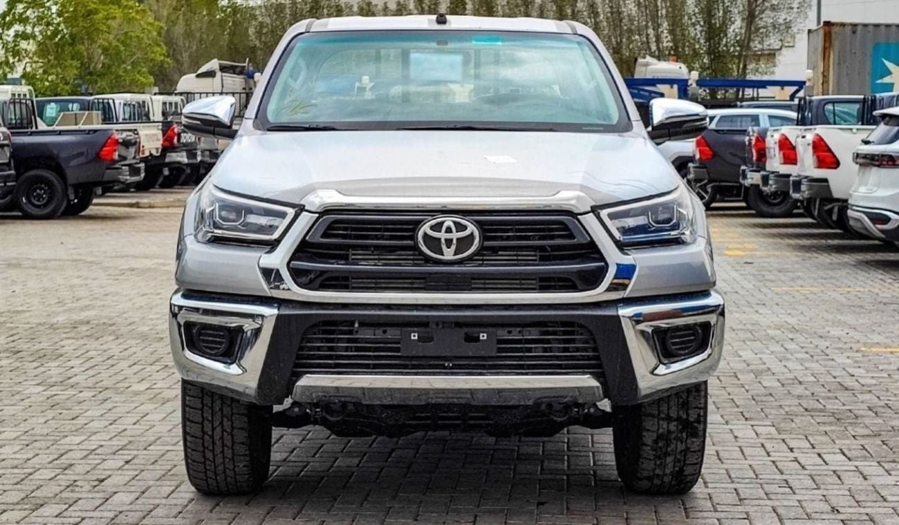 تويوتا هيلوكس HILUX 2.4L MT DIESEL