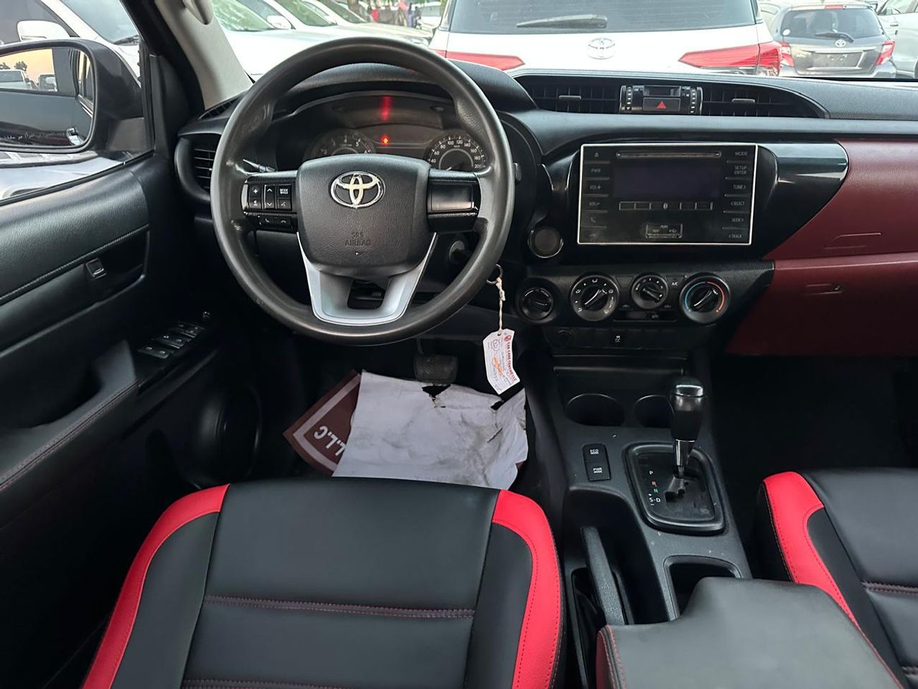 تويوتا هيلوكس GLX 2.7L Double Cab Utility A/T