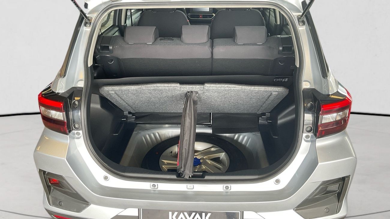 تويوتا ريز E | شامل الضمان | 0 ﺪﻔﻋﺓ ﺃﻮﻟﻯ