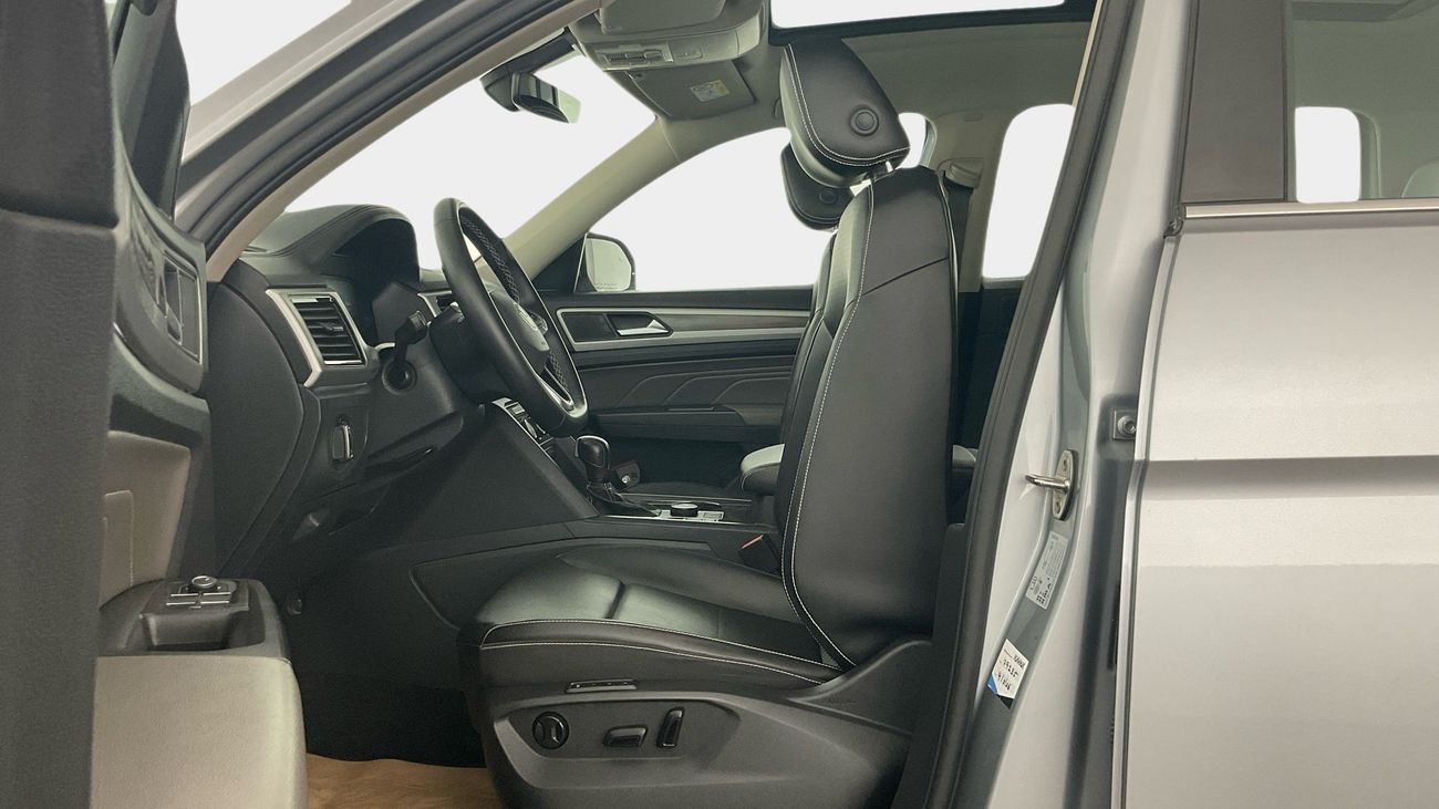 فولكس واجن تيرامونت Comfortline | upto AED 20,000 Ramadan Discount | شامل الضمان | 0 ﺪﻔﻋﺓ ﺃﻮﻟﻯ