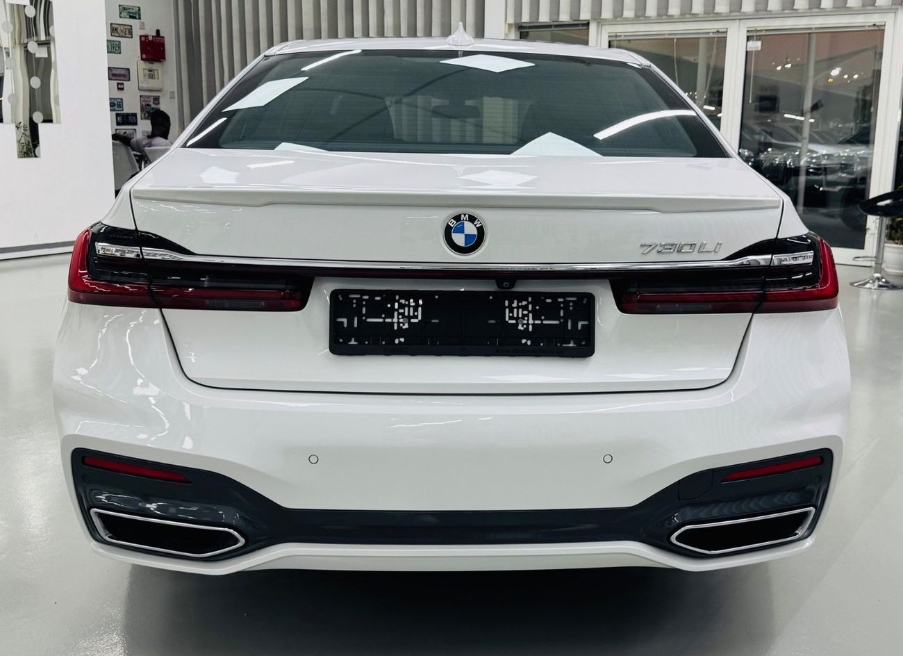 BMW 730Li Luxury M Sport Package 2.0L