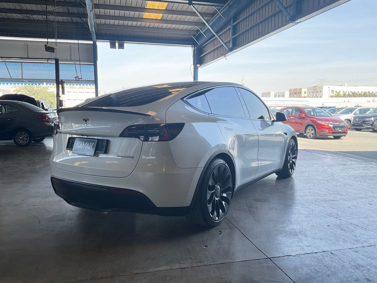 تسلا موديل Y Performance (Dual Motor) | upto AED 20,000 Ramadan Discount | شامل الضمان | 0 ﺪﻔﻋﺓ ﺃﻮﻟﻯ