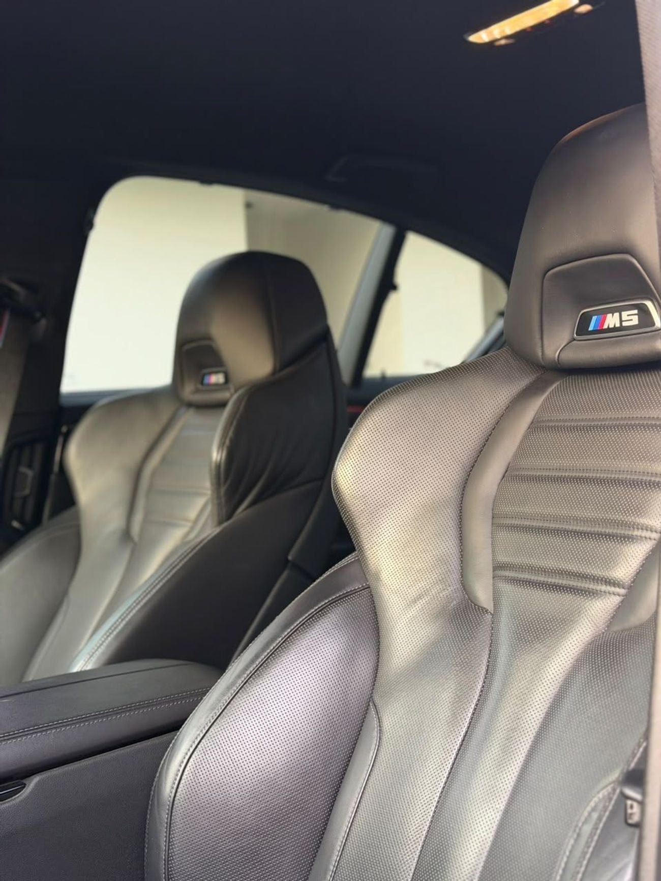 BMW M5 STANDARD 4.4L