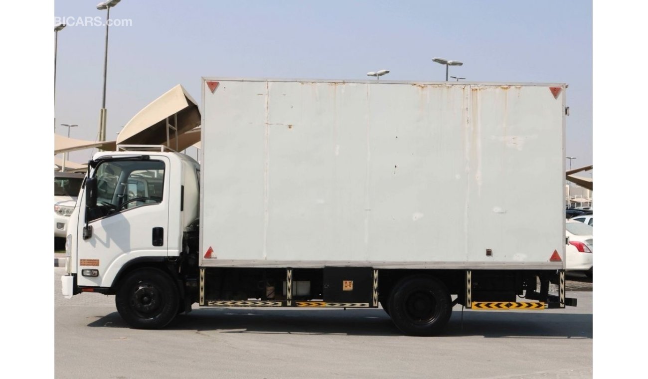 Isuzu NPR 2014 | DRY BOX WITH GCC SPECS AND EXCELLENT CONDITION