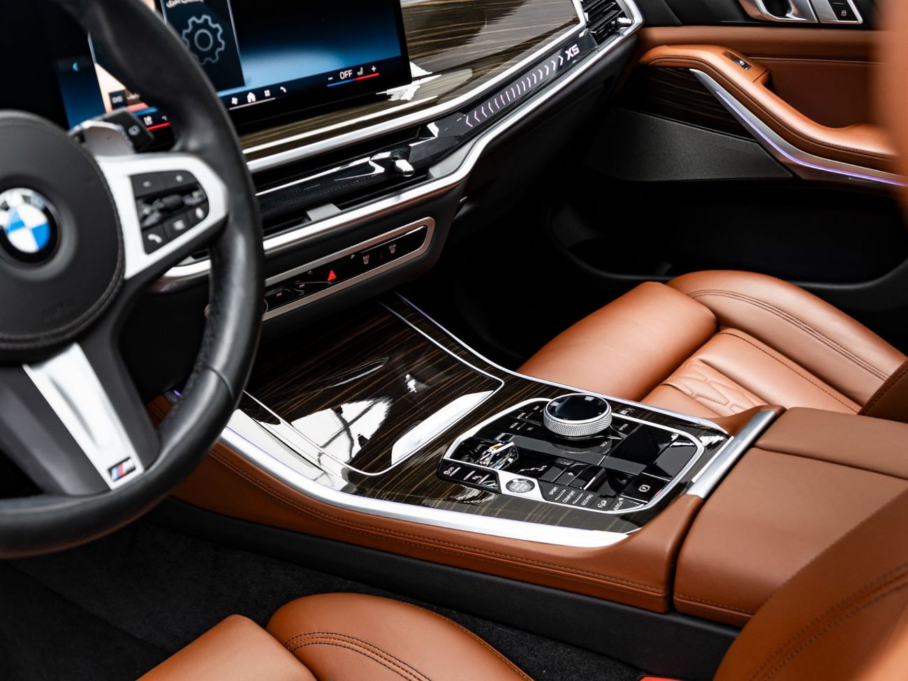 BMW X5 40i M Sport 3.0L 2024 BMW X5 xDrive40i, 2027 BMW Warranty, 2028 BMW Service Contract, Low KMs, GCC