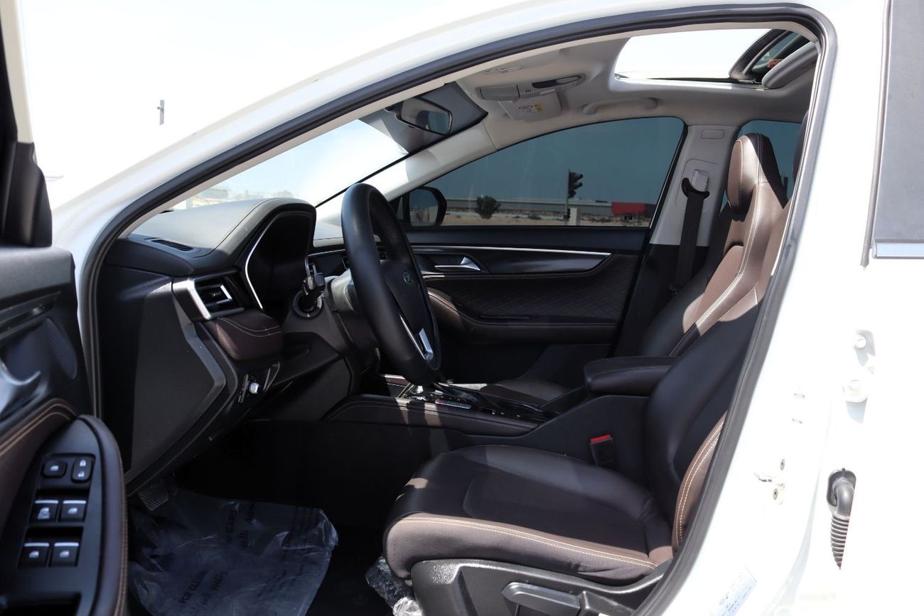 جاك J7 JAC J7 2022 - GCC - FULL OPTION - ACCIDENTS FREE - PERFECT CONDITION INSIDE OUT