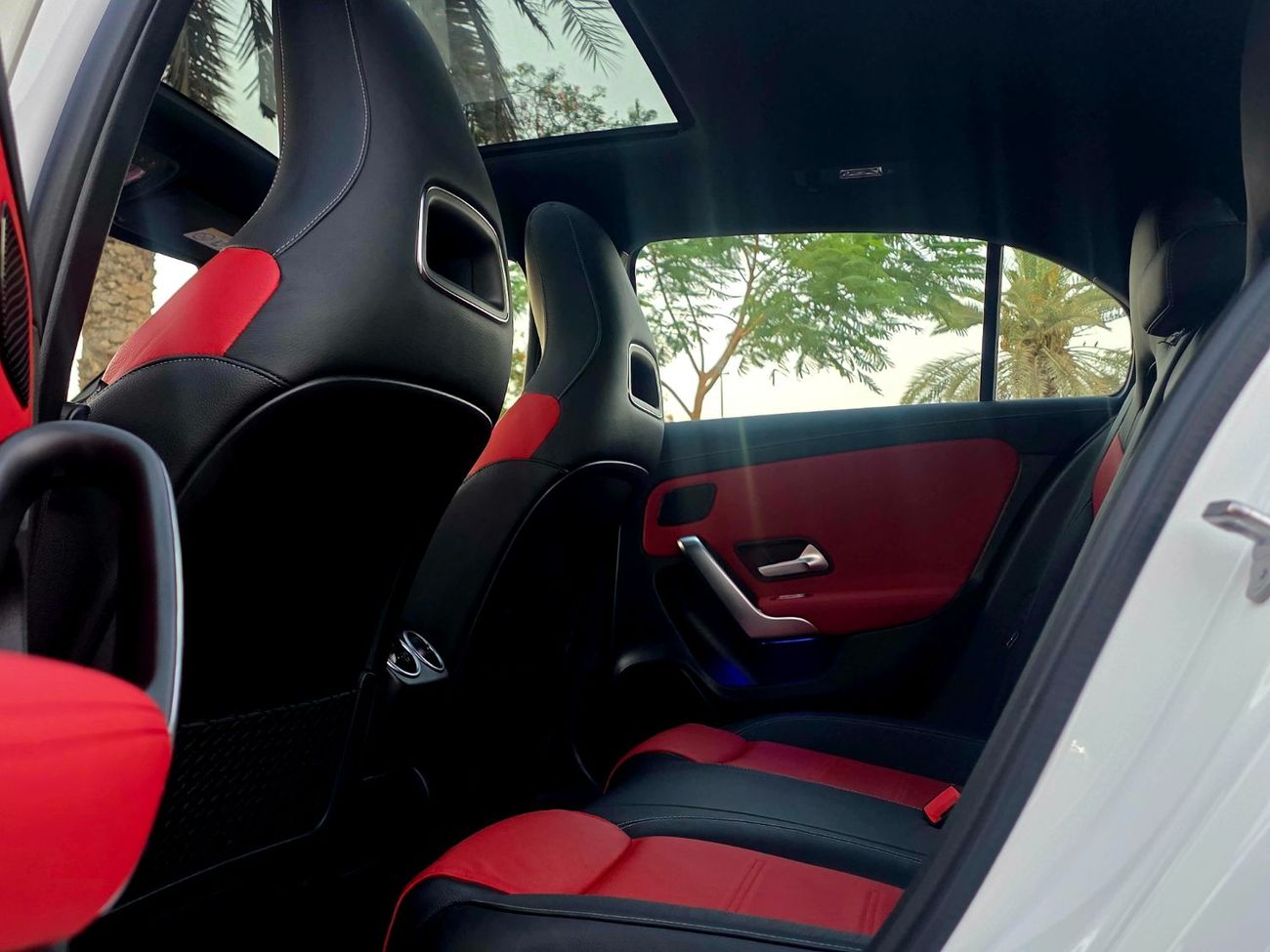 مرسيدس بنز A 250 Premium 2.0L