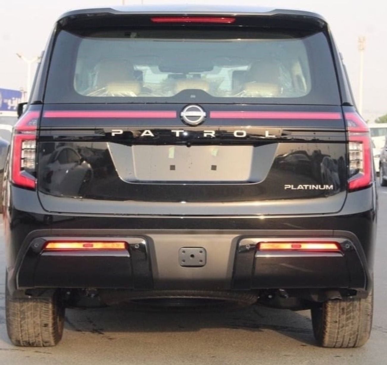 نيسان باترول LE Platinum City 3.5L 2025