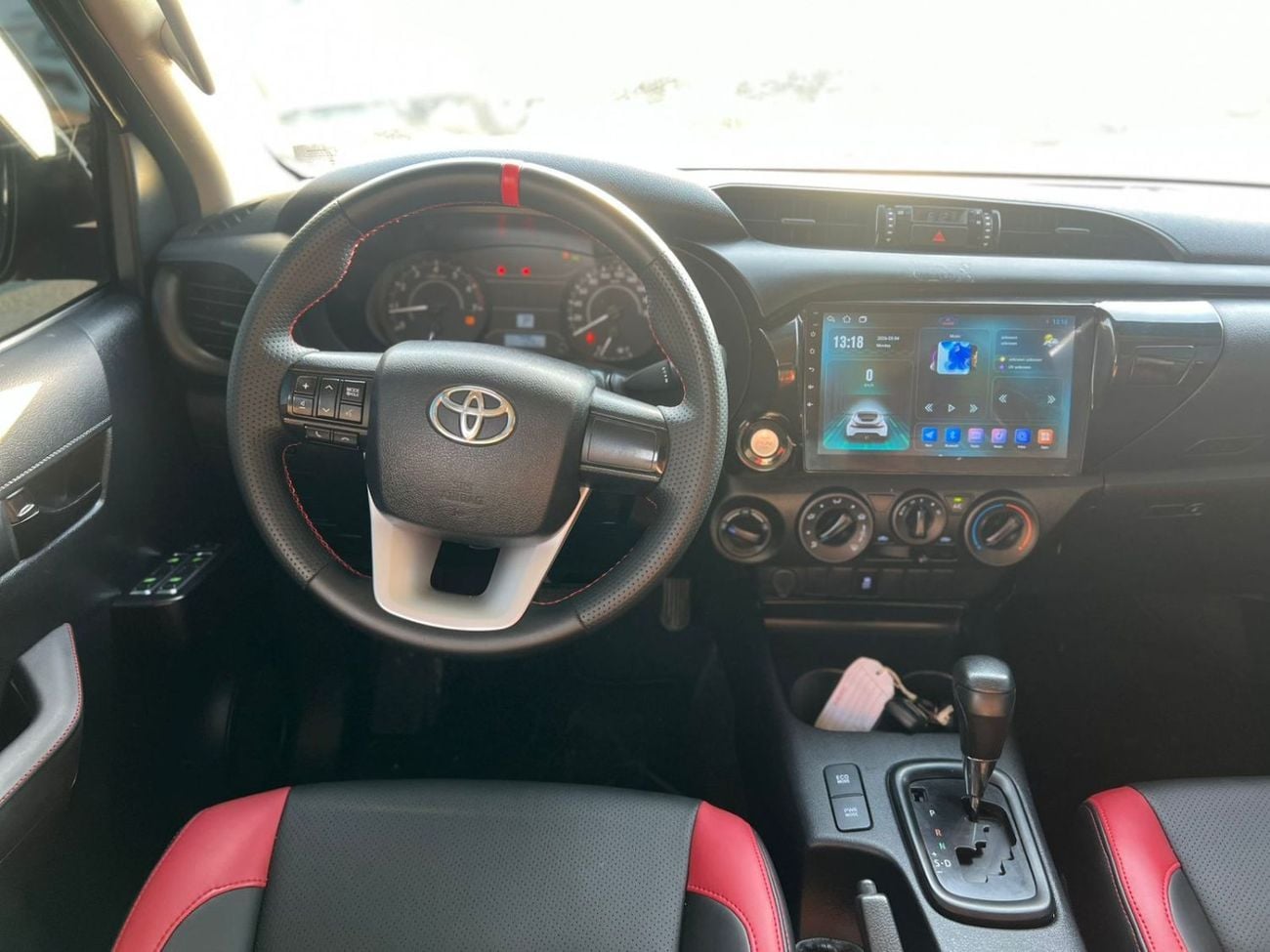 تويوتا هيلوكس GLS 2019 Toyota Hilux Modified - 2.7L V4 GCC- AWD 4x4- Rear Camera - Push start - Patrol -