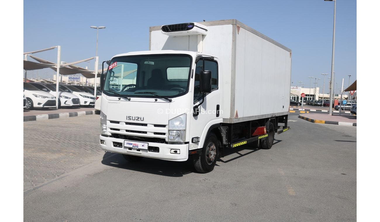 Isuzu NPR CHILLER TRUCK WITH INSULATED BOX WITH GCC SPECS 2015