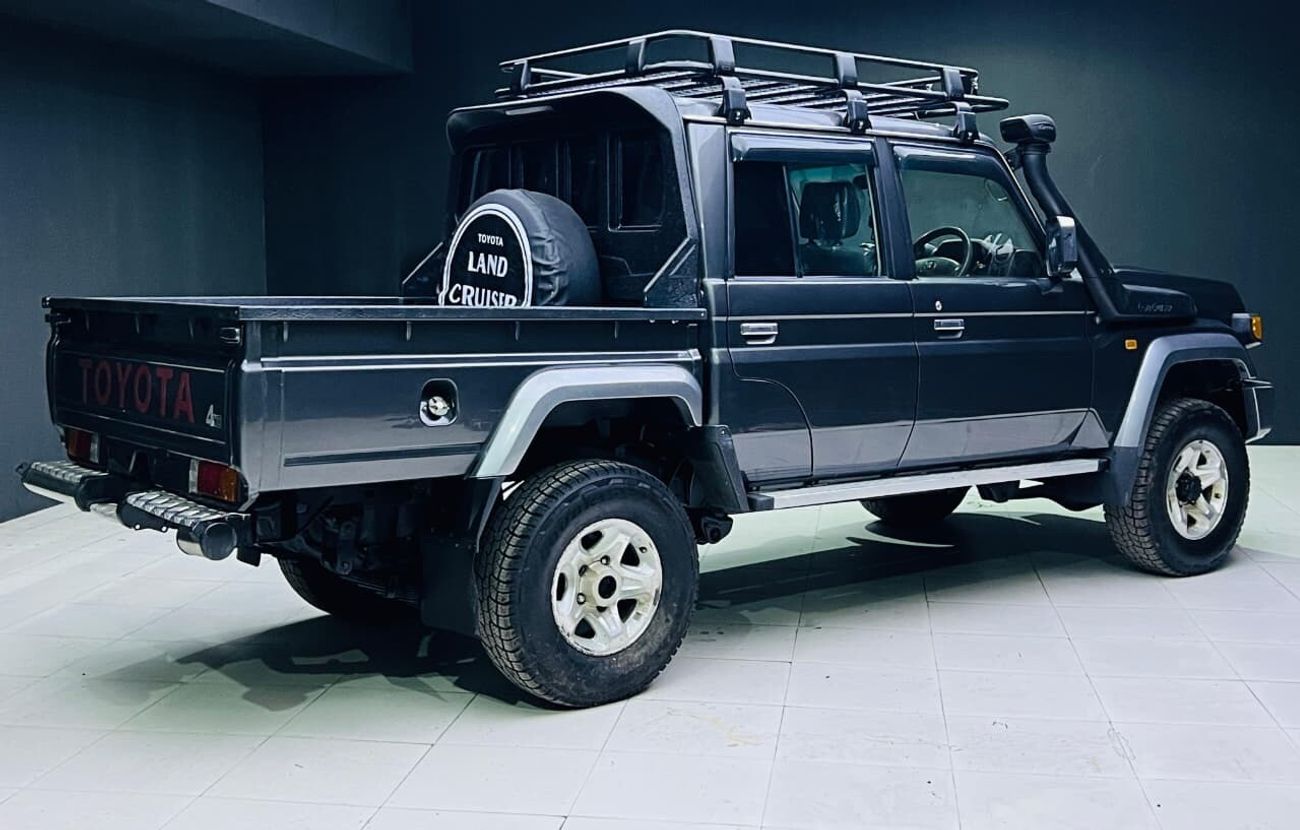 Toyota Land Cruiser Pick Up 4.5
