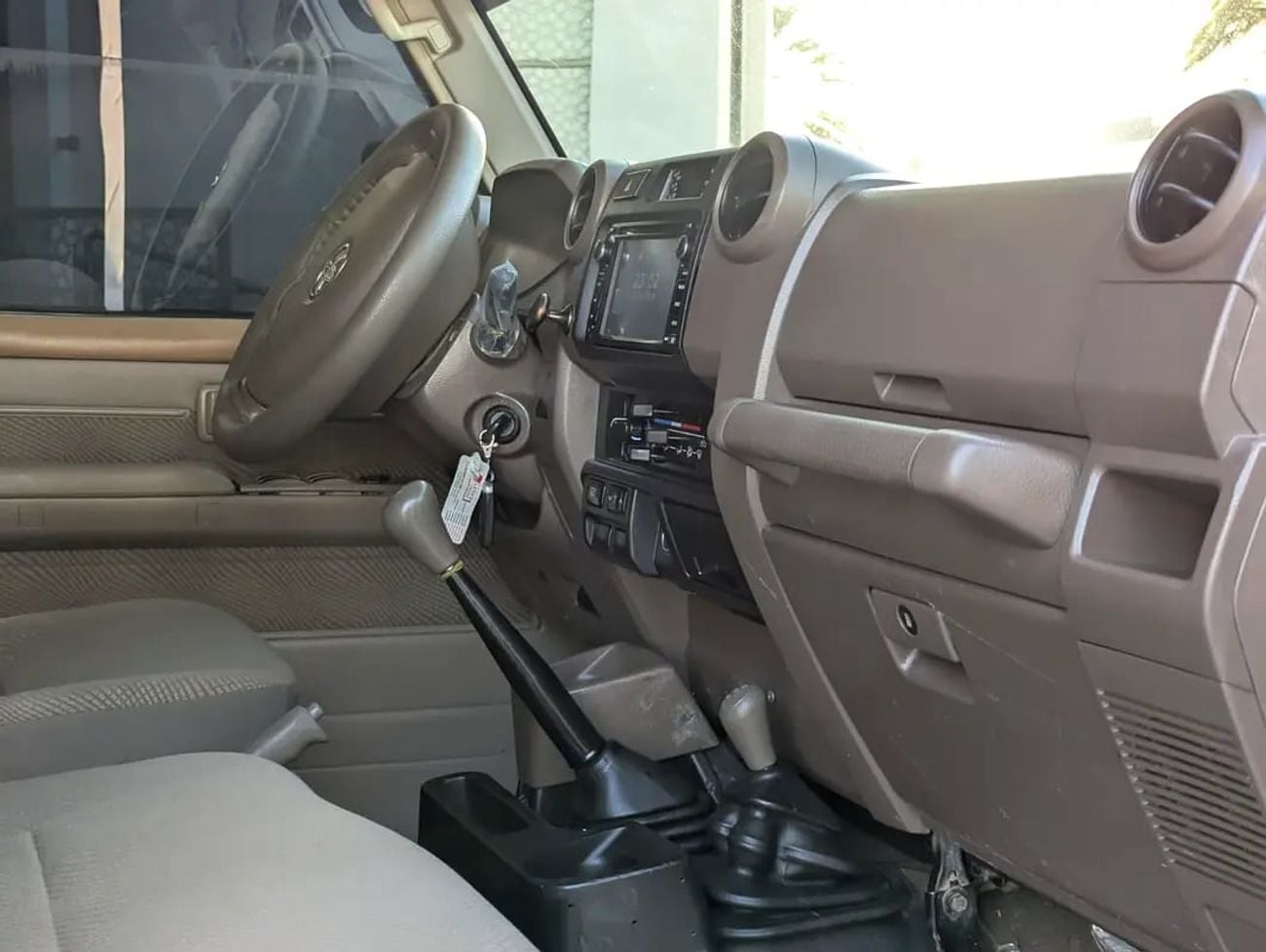 تويوتا لاند كروزر 70 LAND CRUISER 76 SERIES DIESEL GCC IN EXCELLENT CONDITION