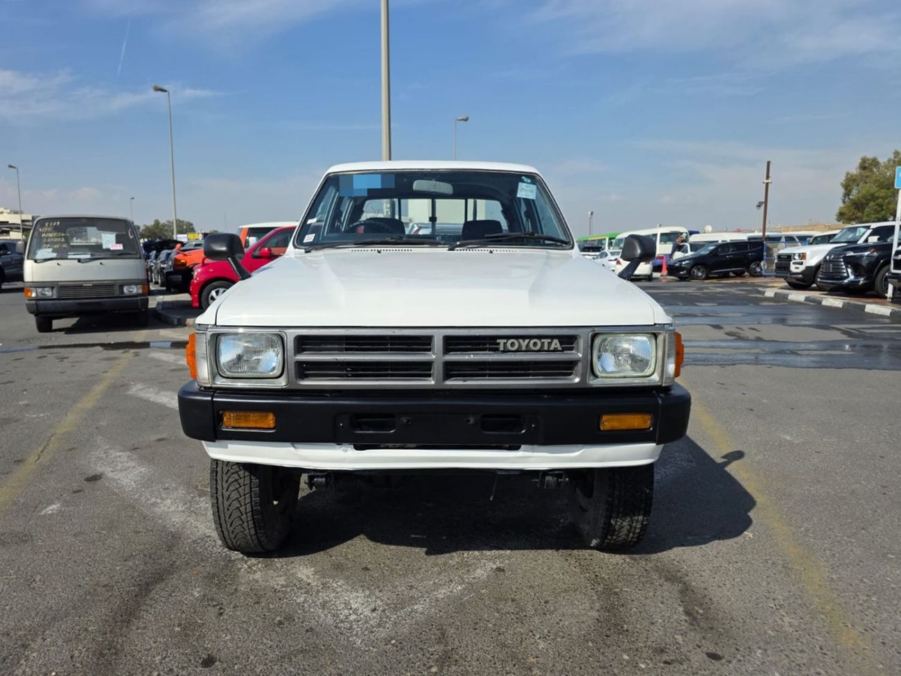 Toyota Hilux TOYOTA HILUX PICKUP RHD 1988 MODEL 2.4 L DIESEL MANUAL(PM76064)